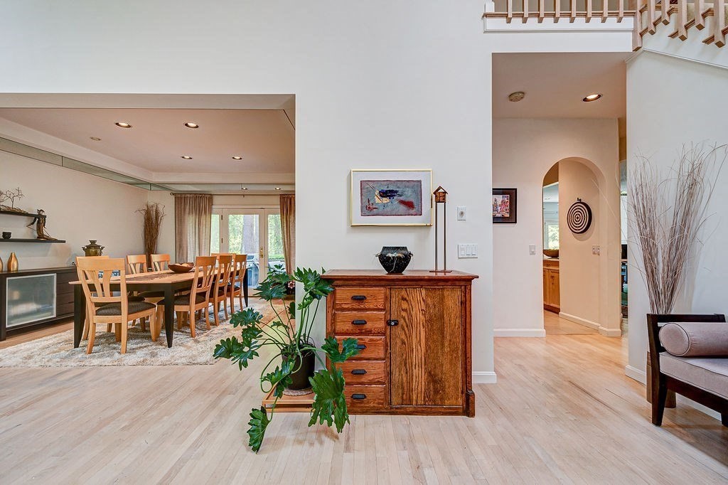 234 Belknap Road Framingham, MA 01701 - Photo 5 of 40 Gallery Image 5