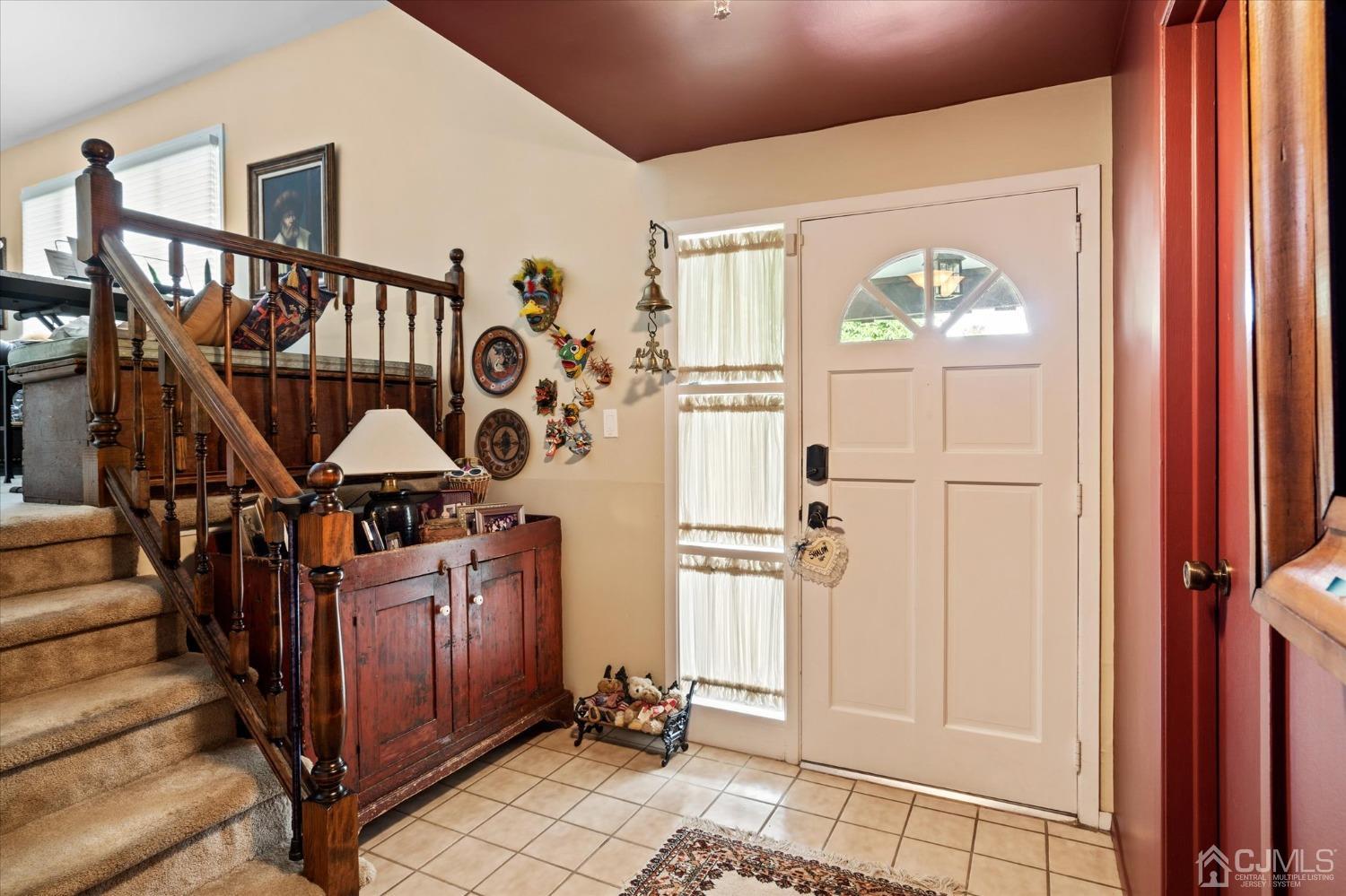 18 Hunt Road Somerset, NJ 08873 - Photo 5 of 29