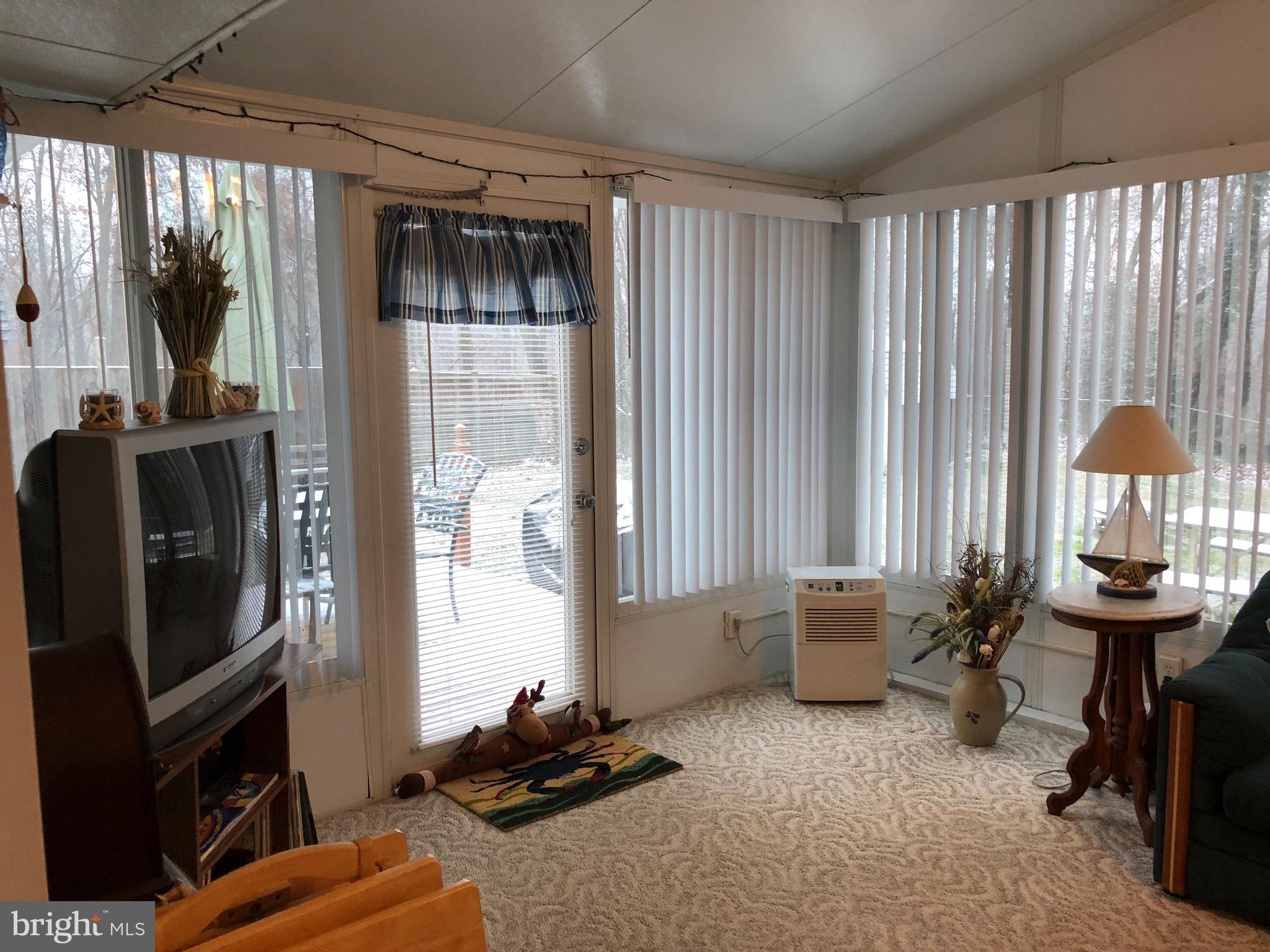 902 Fall Ridge Way Gambrills, MD 21054 - Photo 18 of 28 Sunroom