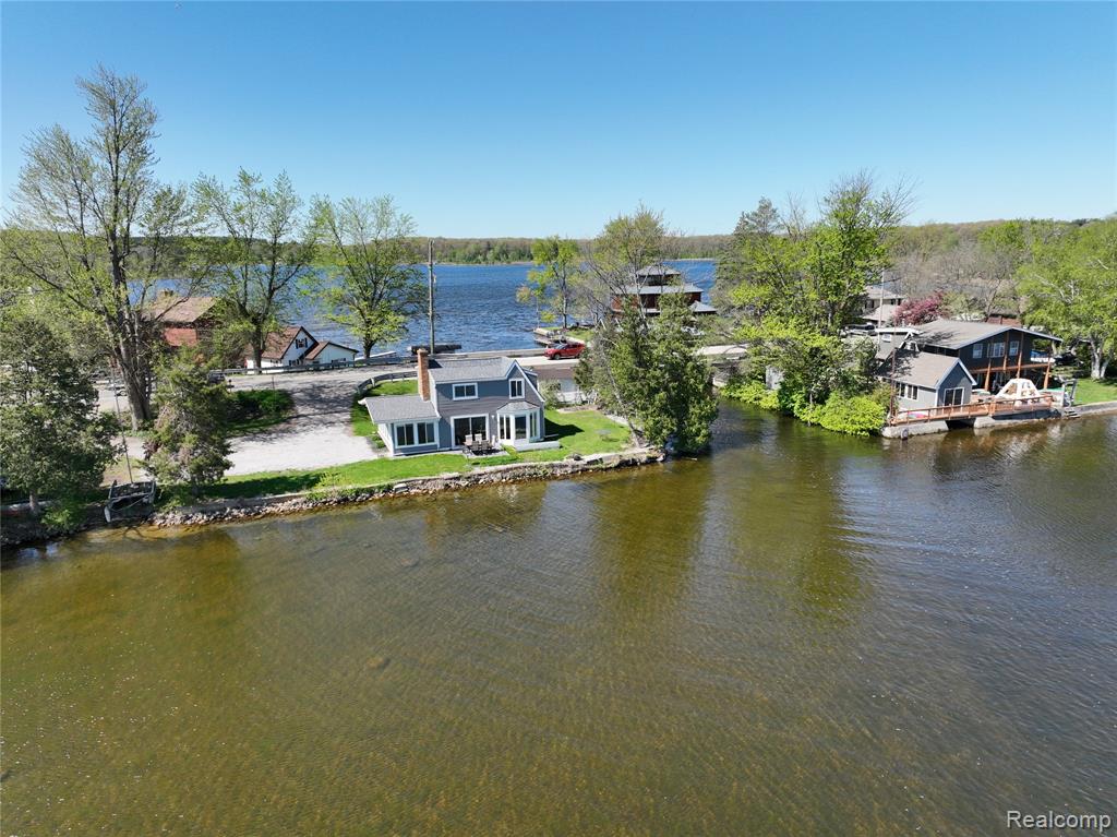 9388 Dexter-Pinckney Road Pinckney, MI 48169 - Photo 34 of 37