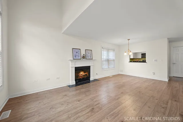 $215,000 | 35 Foxcroft Road, Unit 123, Naperville, IL 60565