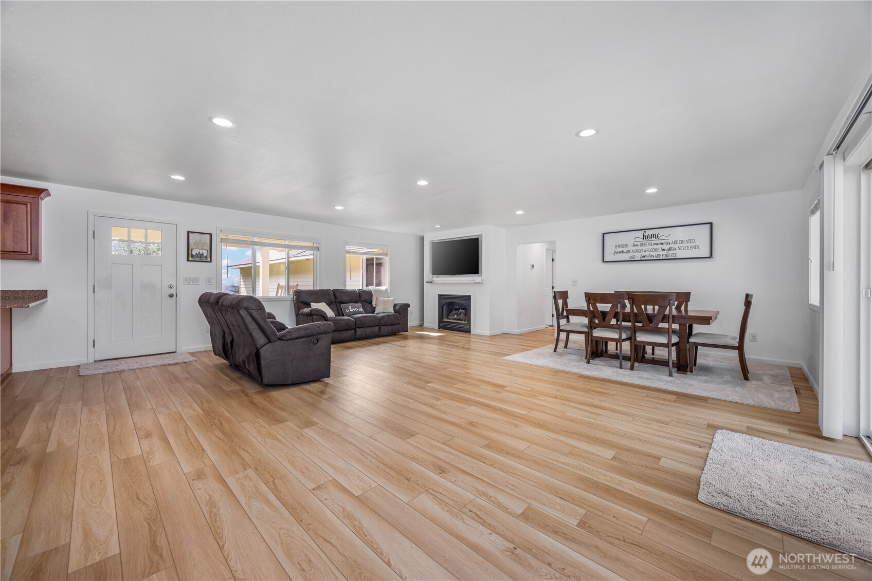 4621 Navarre Coulee Road Chelan, WA 98816 - Photo 21 of 38