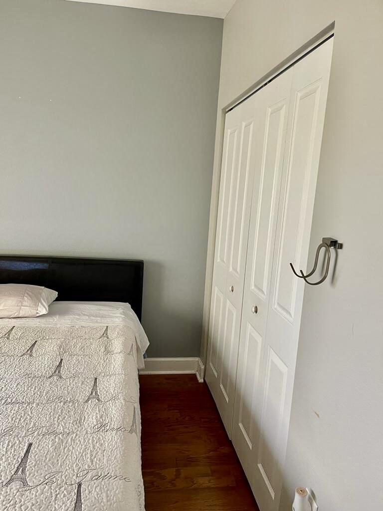 9745 Touchton Road, Unit 1726 Jacksonville, FL 32246 - Photo 21 of 40 a bedroom with a bed and a rug