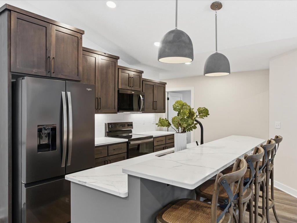 5468 Jericho Road Baxter, MN 56425 - Photo 4 of 30