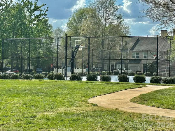 $3,000 | 9407 Inverness Bay Road, Charlotte, NC 28278