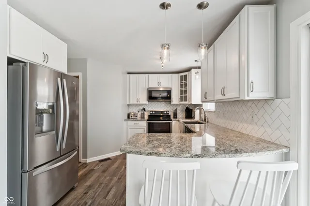 $362,900 | 7784 Corsican Circle, Avon, IN 46123