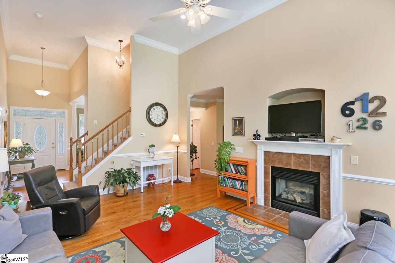 8 Cunningham Point Court Greer, SC 29651 - Photo 10 of 36