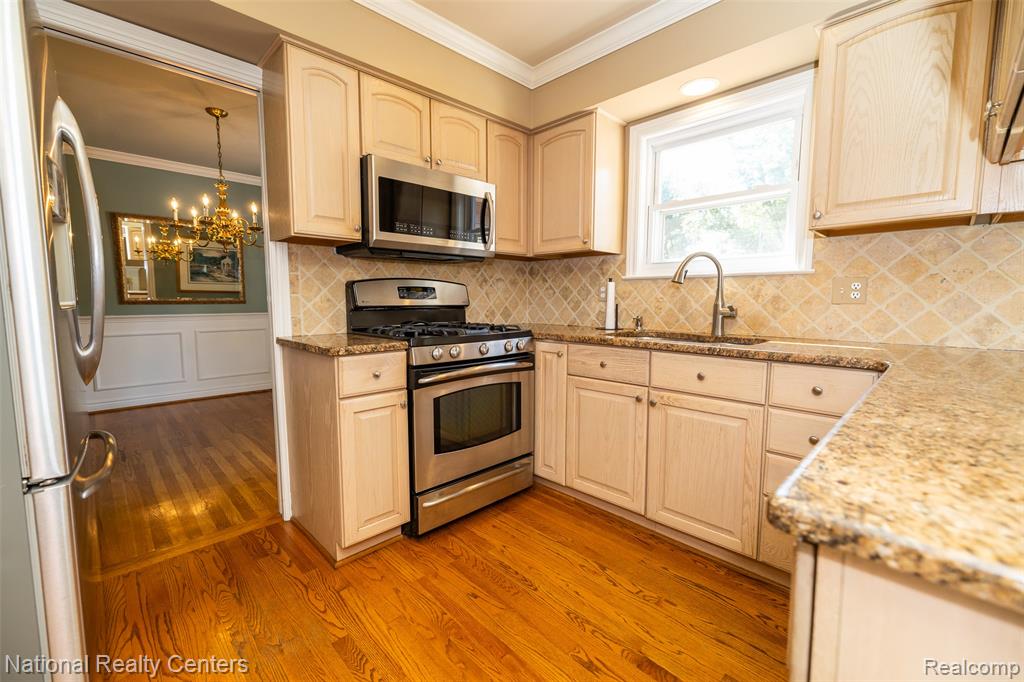 2875 West Wattles Road Troy, MI 48098 - Photo 18 of 39 Gallery Image 18