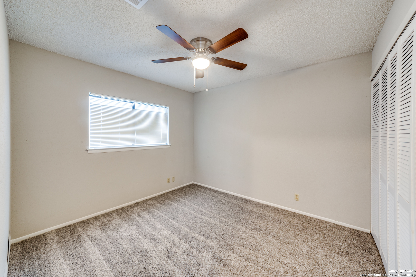 9743 Cylburn Converse, TX 78109 - Photo 19 of 25