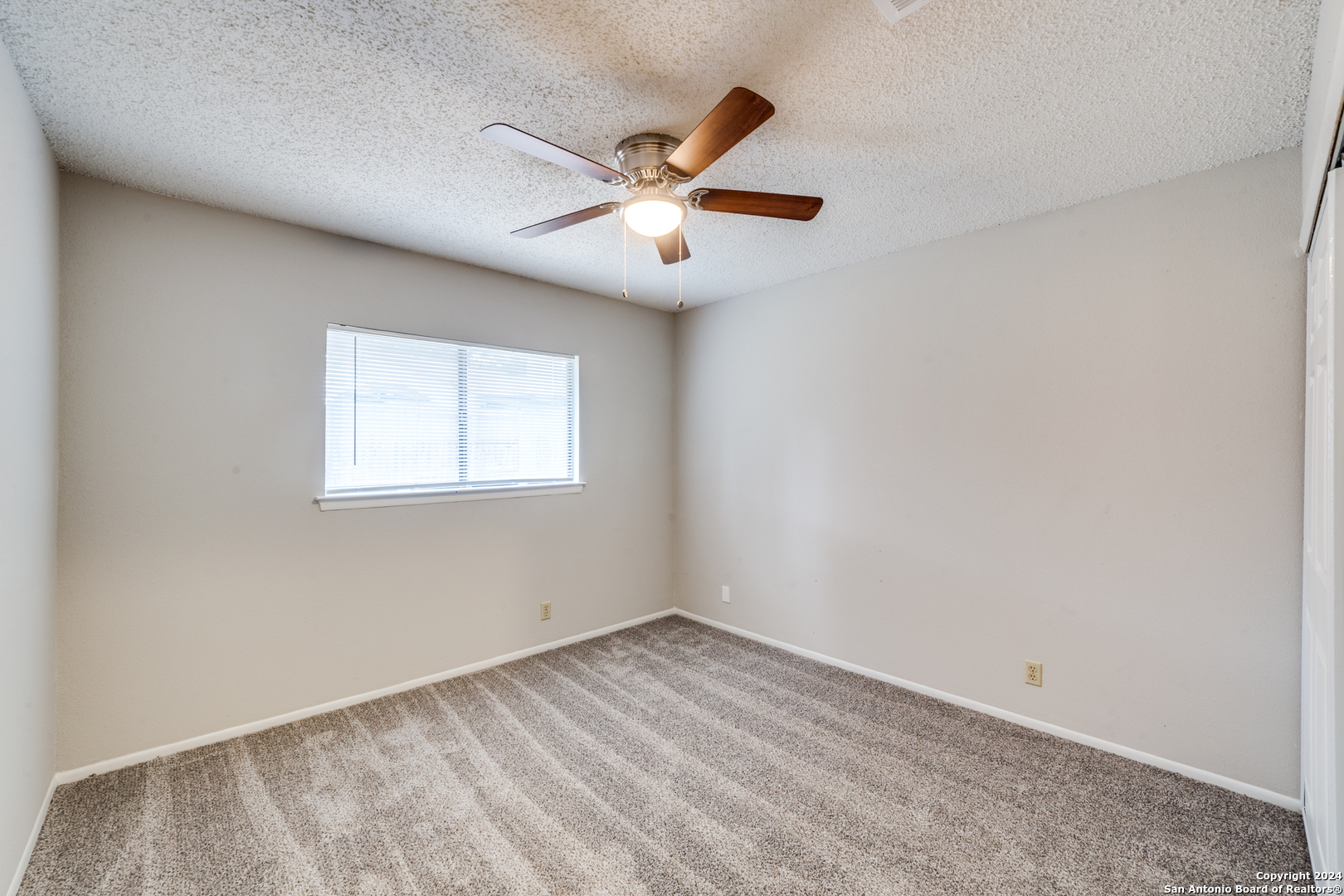 9743 Cylburn Converse, TX 78109 - Photo 20 of 25