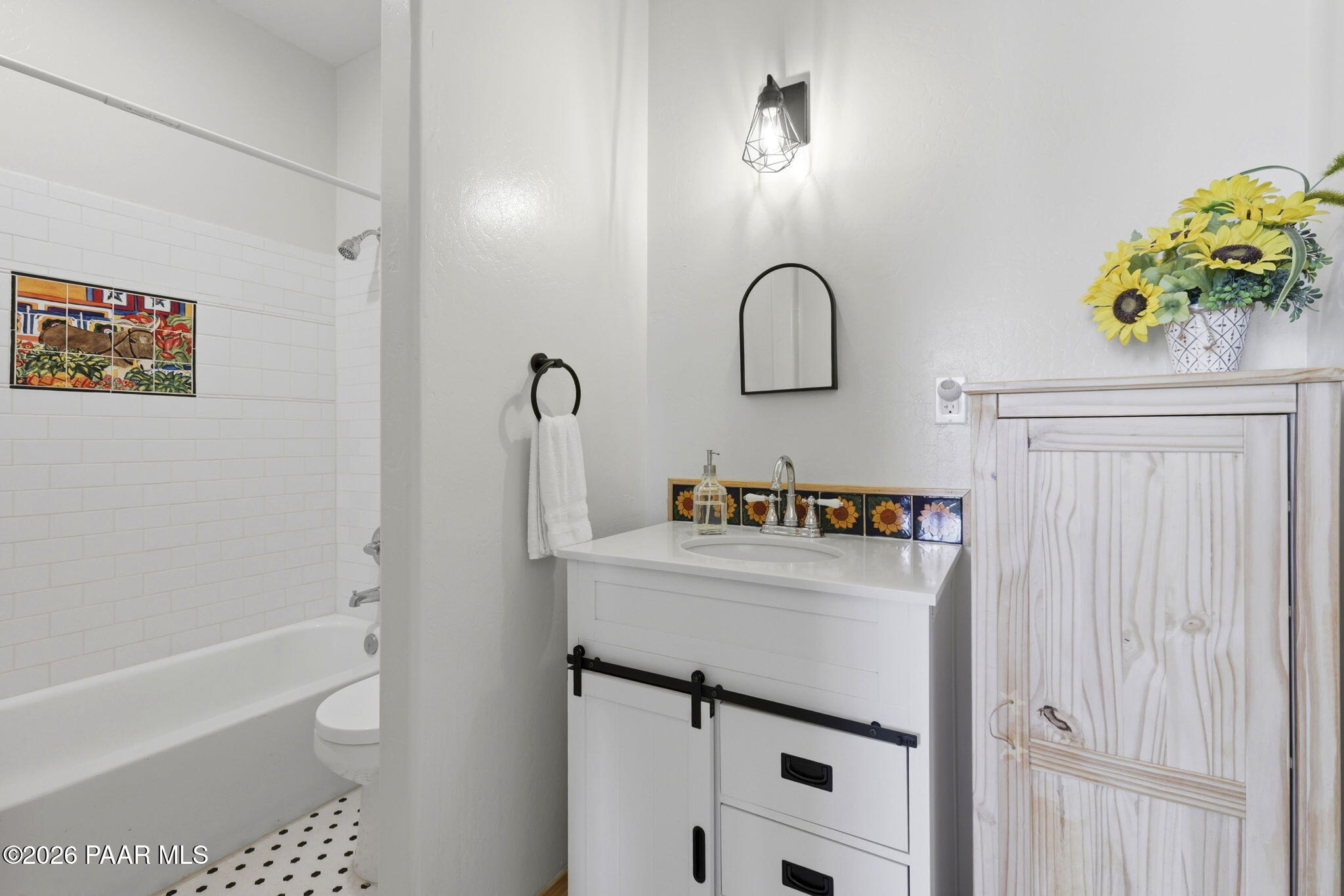 23962 North Headwaters Road Paulden, AZ 86334 - Photo 27 of 43 22-Bathroom 2