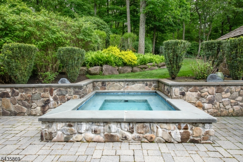 19 Cliffside Way Boonton, NJ 07005 - Photo 43 of 50