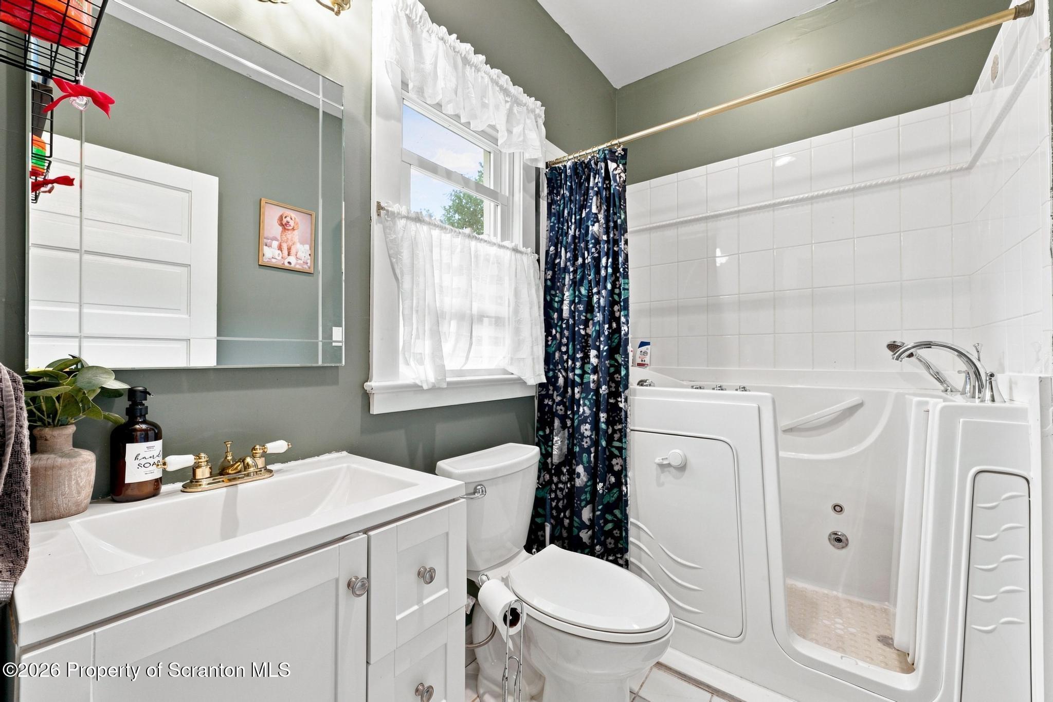 133 Carbondale Road Waverly, PA 18471 - Photo 23 of 57 DJI_2217-3
