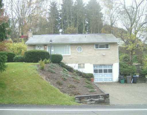 1234 Universal Road Penn Hills, PA 15235 - Photo 3 of 3 Exterior Front.