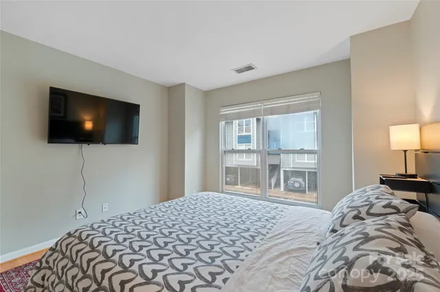 $229,000 | 505 South Graham Street, Unit 2G, Charlotte, NC 28202