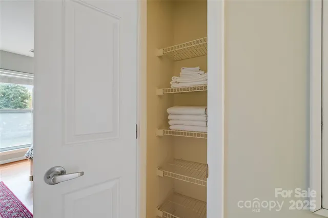 $229,000 | 505 South Graham Street, Unit 2G, Charlotte, NC 28202