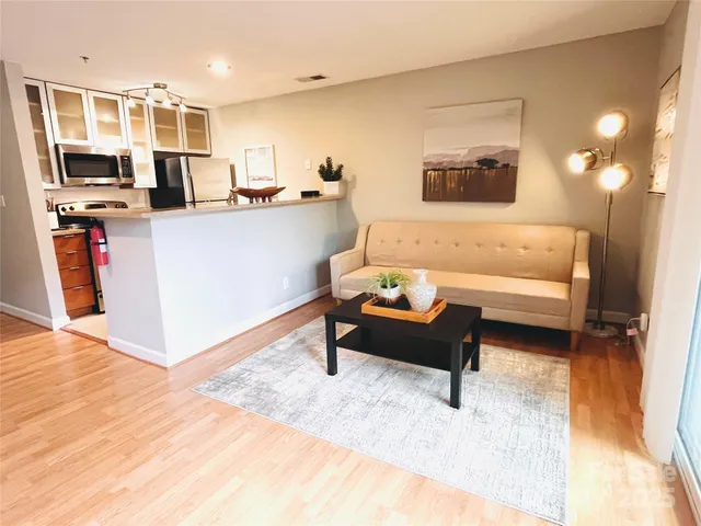 $229,000 | 505 South Graham Street, Unit 2G, Charlotte, NC 28202