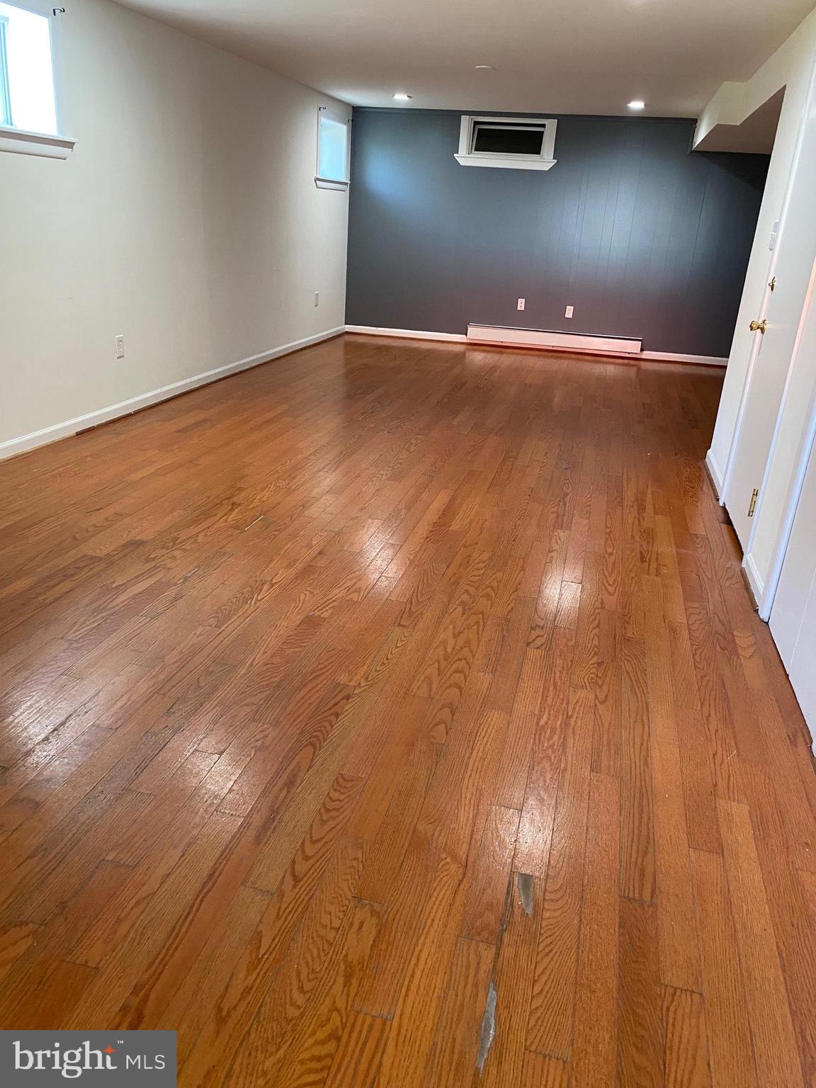 Spacious room for Dining/Living & more