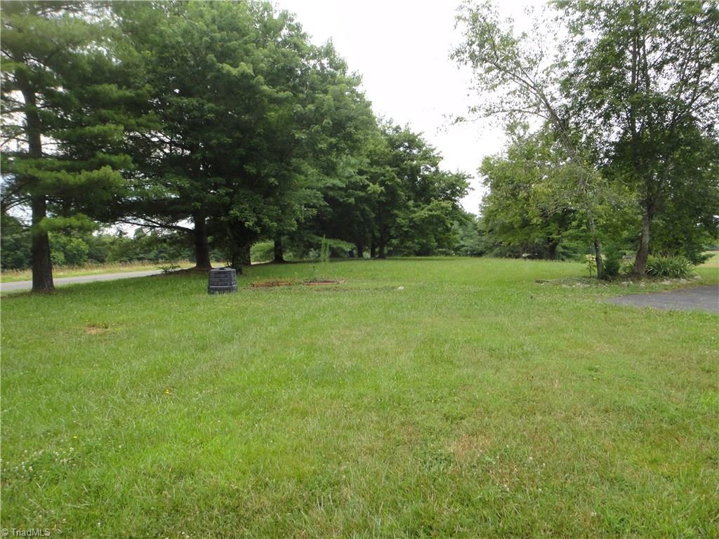 150 Martin Farm Road Madison, NC 27025 - Photo 5 of 28 Gallery Image 5