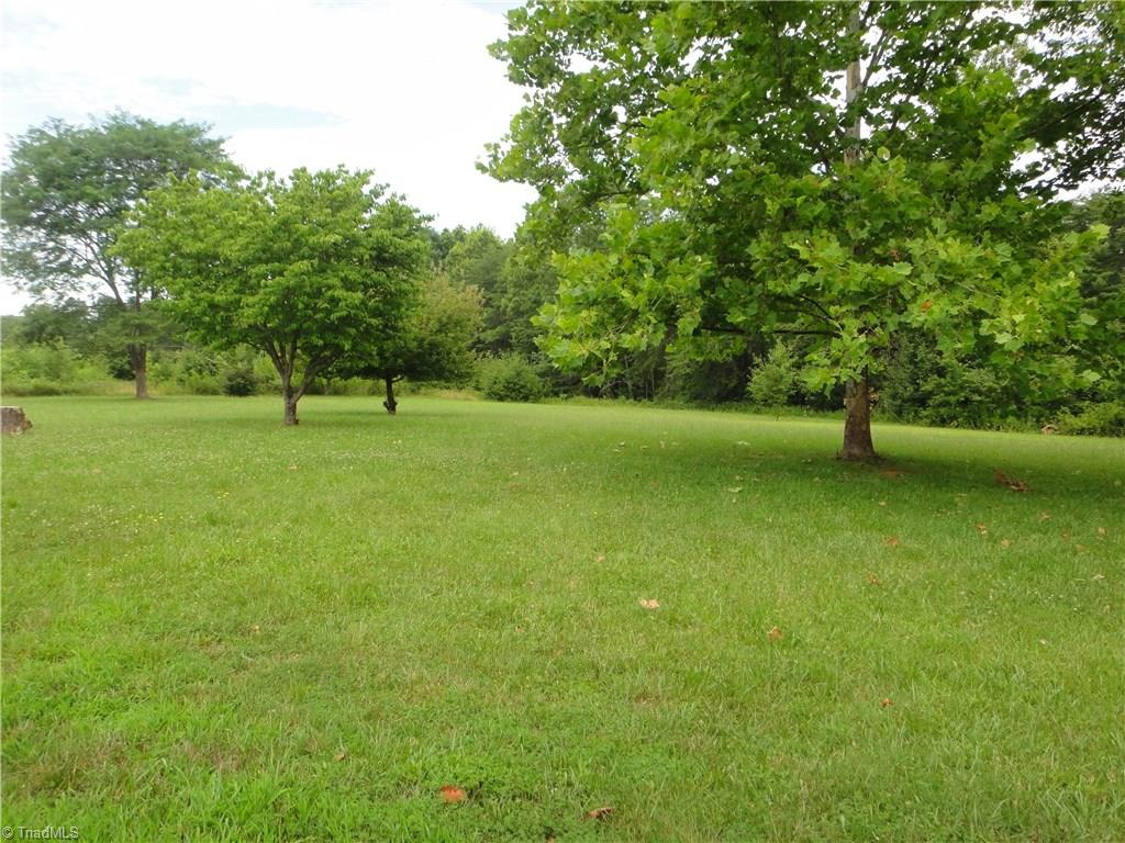 150 Martin Farm Road Madison, NC 27025 - Photo 6 of 28 Gallery Image 6