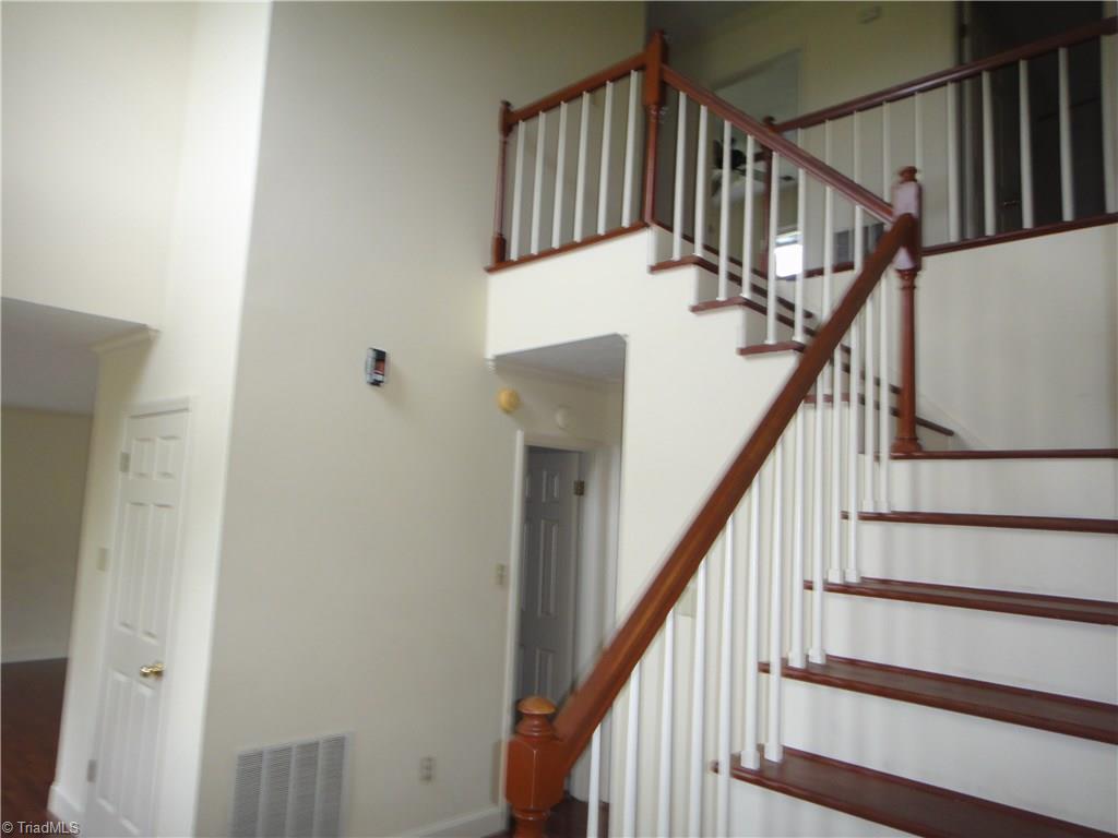 150 Martin Farm Road Madison, NC 27025 - Photo 9 of 28 Gallery Image 9