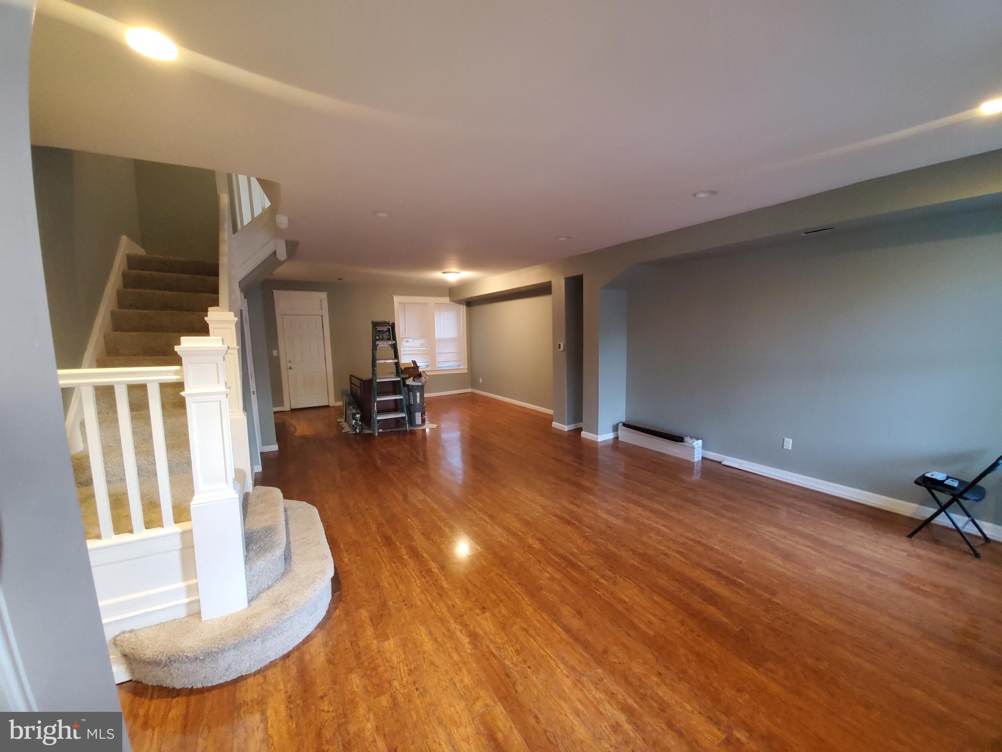 15 South Wickham Road Baltimore, MD 21229 - Photo 6 of 20 Gallery Image 6