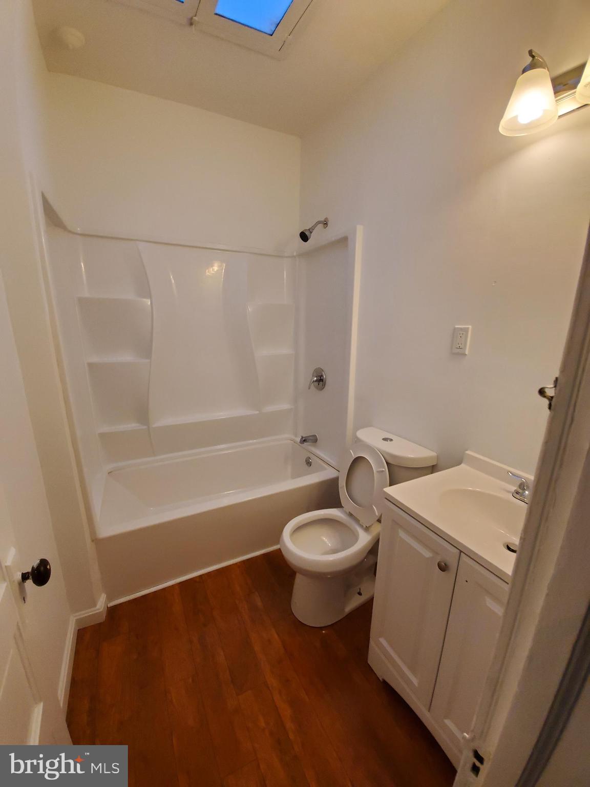 15 South Wickham Road Baltimore, MD 21229 - Photo 7 of 20 Gallery Image 7