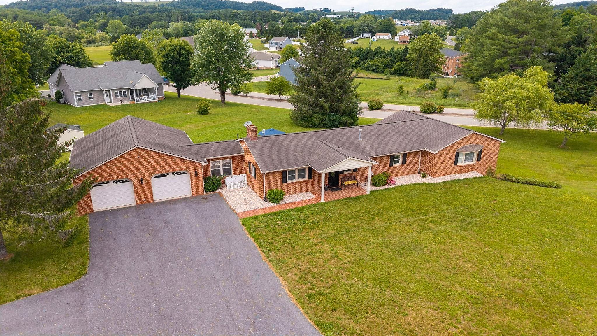 409 Steeles Fort Road Raphine, VA 24472 - Photo 3 of 75