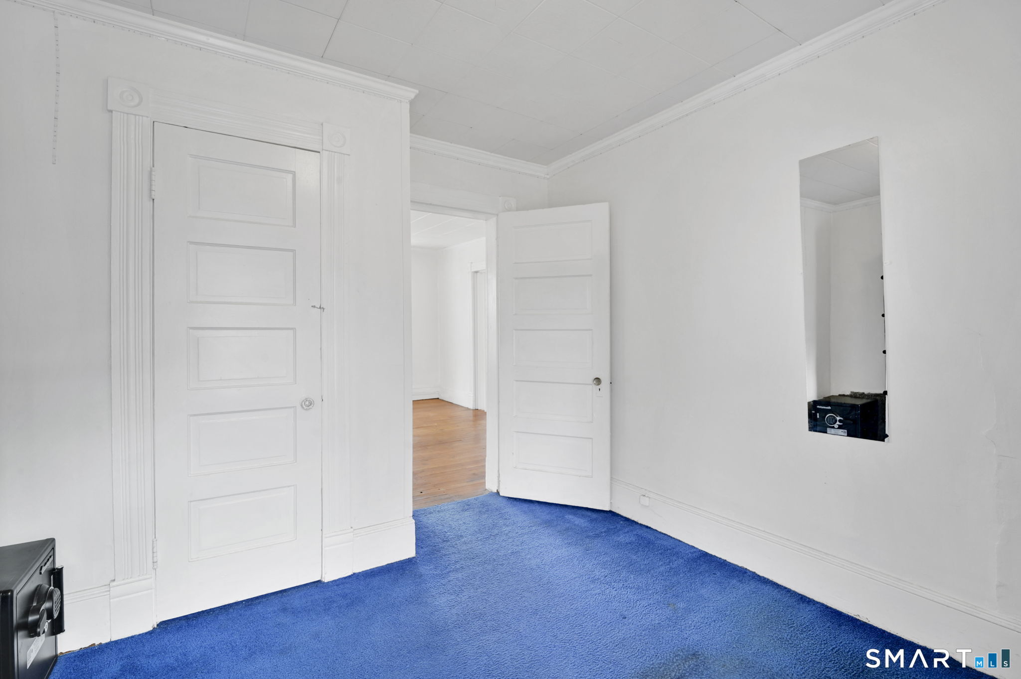 11 Addison Street Bristol, CT 06010 - Photo 14 of 30