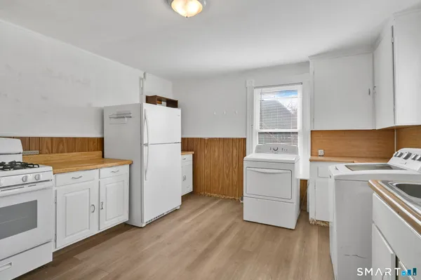 $325,000 | 11 Addison Street, Bristol, CT 06010