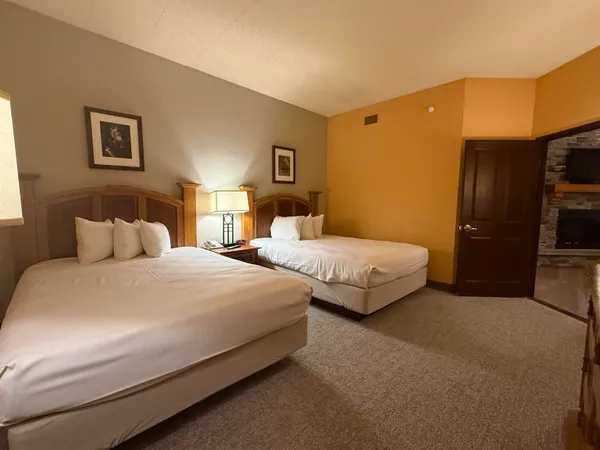 $224,900 | 2411 River Wisconsin Dells Wi 53965, Unit 2443, Wisconsin Dells, WI 53965