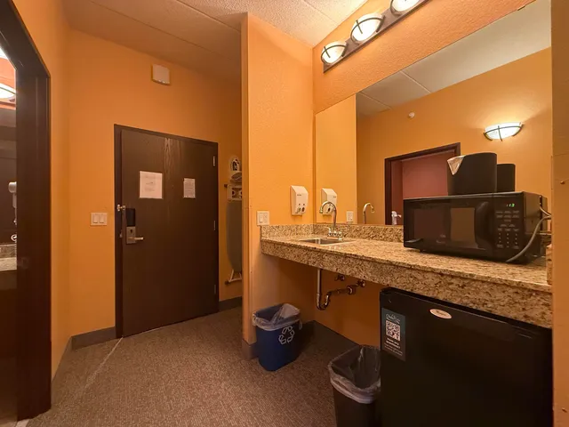 $224,900 | 2411 River Wisconsin Dells Wi 53965, Unit 2443, Wisconsin Dells, WI 53965