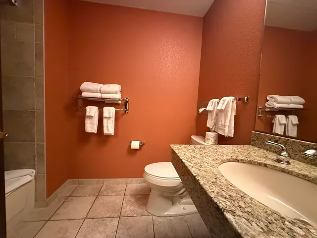 $224,900 | 2411 River Wisconsin Dells Wi 53965, Unit 2443, Wisconsin Dells, WI 53965