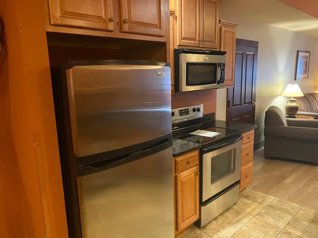 $224,900 | 2411 River Wisconsin Dells Wi 53965, Unit 2443, Wisconsin Dells, WI 53965