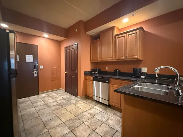 $224,900 | 2411 River Wisconsin Dells Wi 53965, Unit 2443, Wisconsin Dells, WI 53965