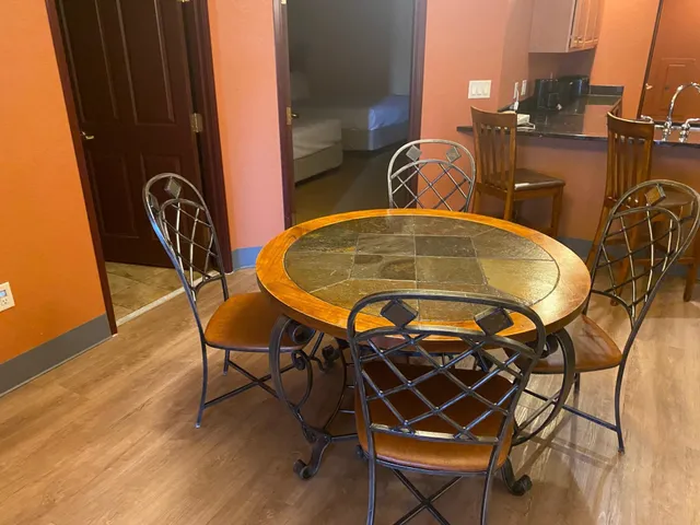 $224,900 | 2411 River Wisconsin Dells Wi 53965, Unit 2443, Wisconsin Dells, WI 53965