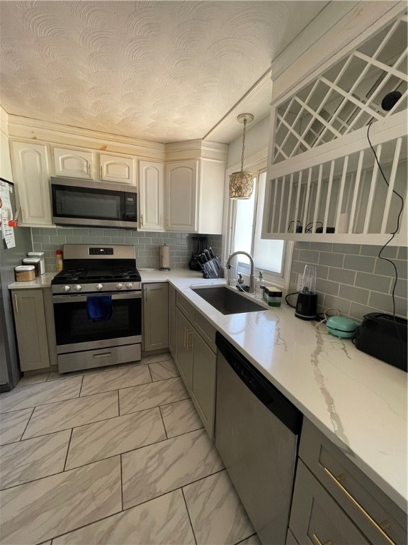 20 Ridgeway Avenue Providence, RI 02909 - Photo 8 of 25