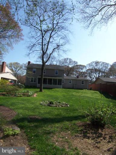 28 Severndale Road Severna Park, MD 21146 - Photo 19 of 25 Exterior (Rear)