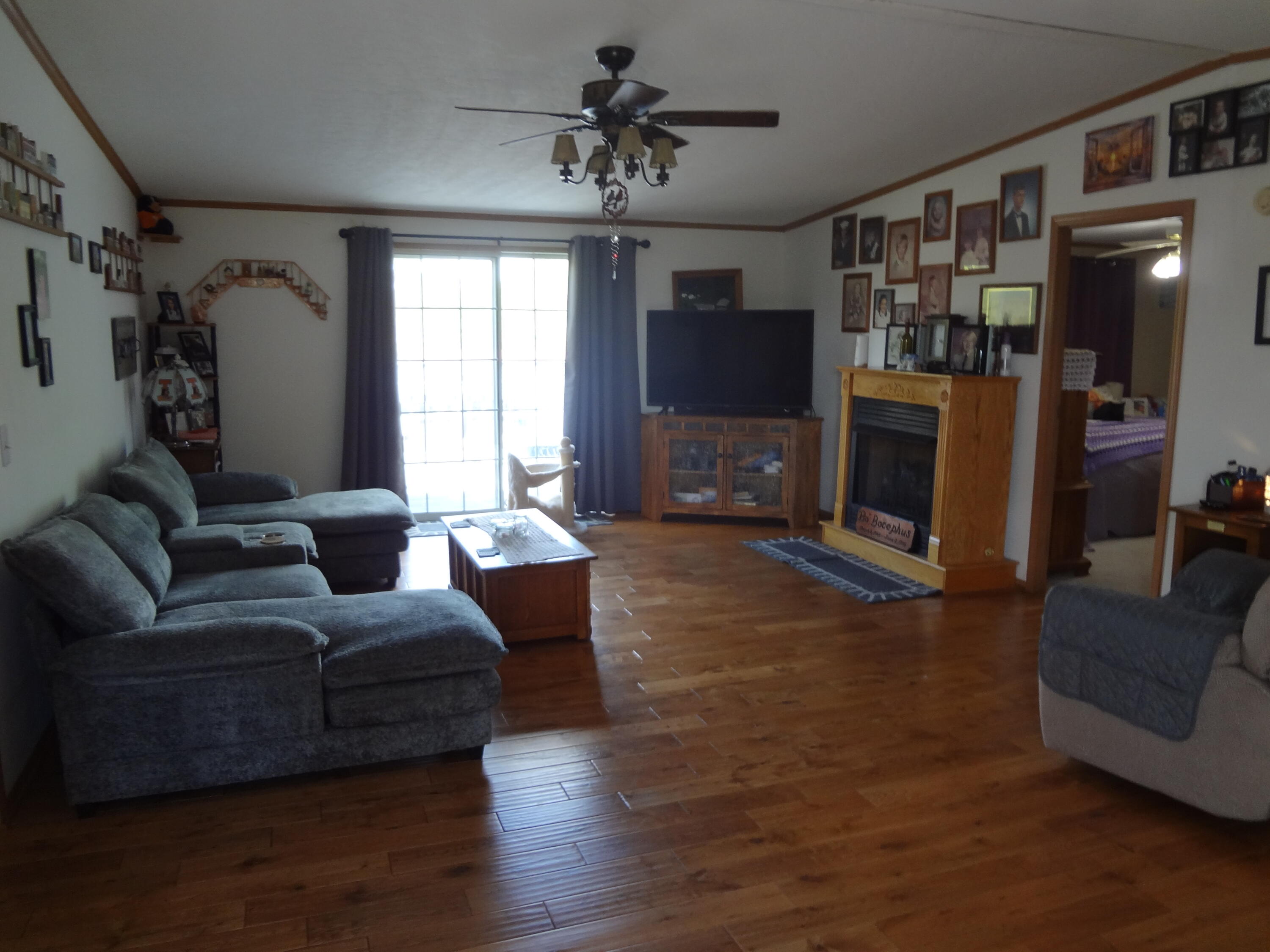 545 Black Rock Road Rocky Mount, VA 24151 - Photo 21 of 31 family room 2