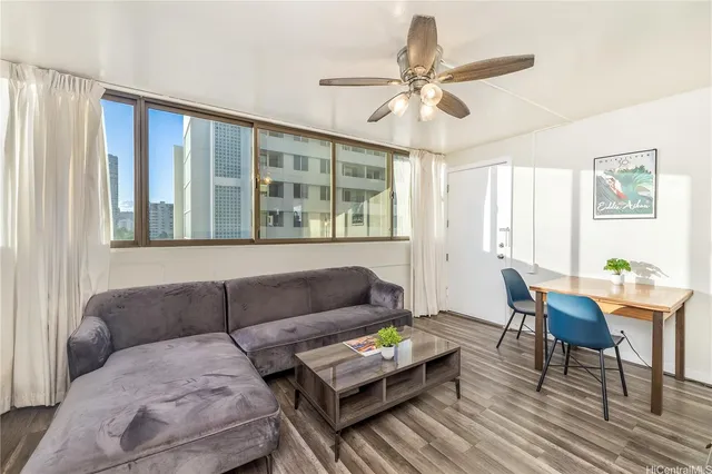 $430,000 | 1134 Kinau Street, Unit 801, Honolulu, HI 96814