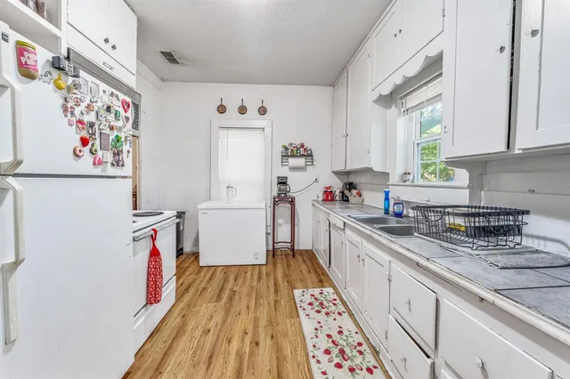 $185,000 | 863 Clinton Avenue, Stephenville, TX 76401