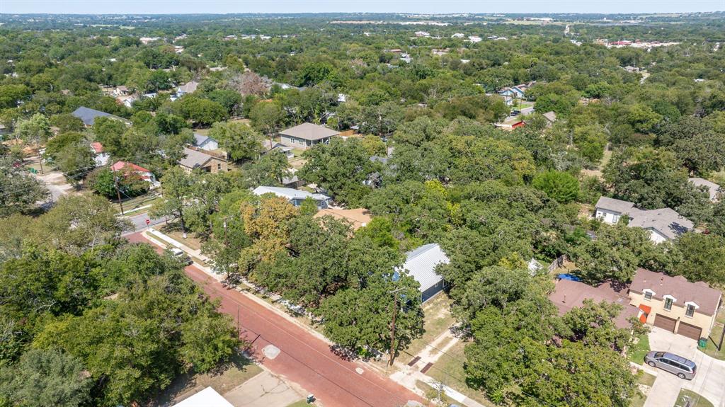 863 Clinton Avenue Stephenville, TX 76401 - Photo 15 of 23