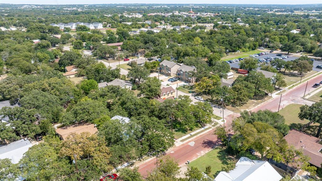 863 Clinton Avenue Stephenville, TX 76401 - Photo 16 of 23