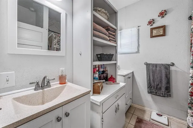 $185,000 | 863 Clinton Avenue, Stephenville, TX 76401