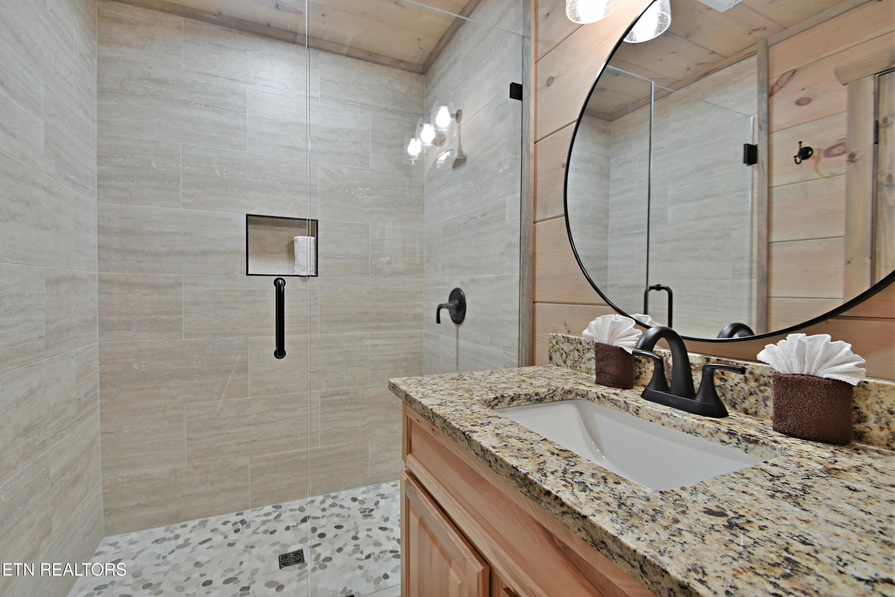 2639 High Valley Drive Pigeon Forge, TN 37863 - Photo 17 of 34 DSC_2837