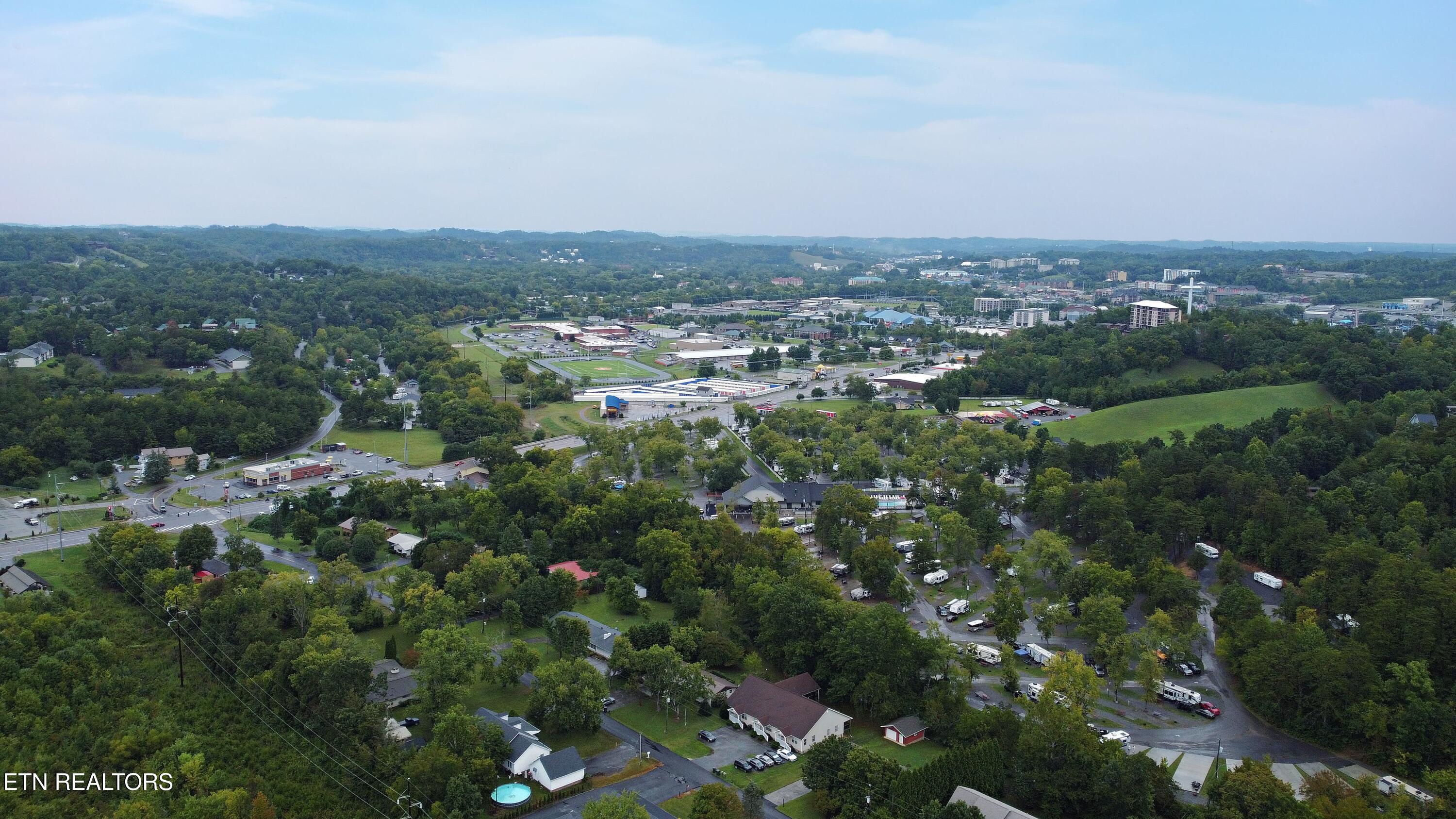 2639 High Valley Drive Pigeon Forge, TN 37863 - Photo 33 of 34 pf2 aerial