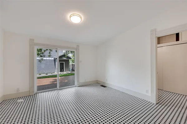 $3,400 | 904 Willow Street, Unit A, Austin, TX 78702