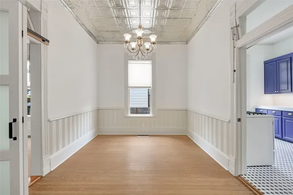 $3,400 | 904 Willow Street, Unit A, Austin, TX 78702