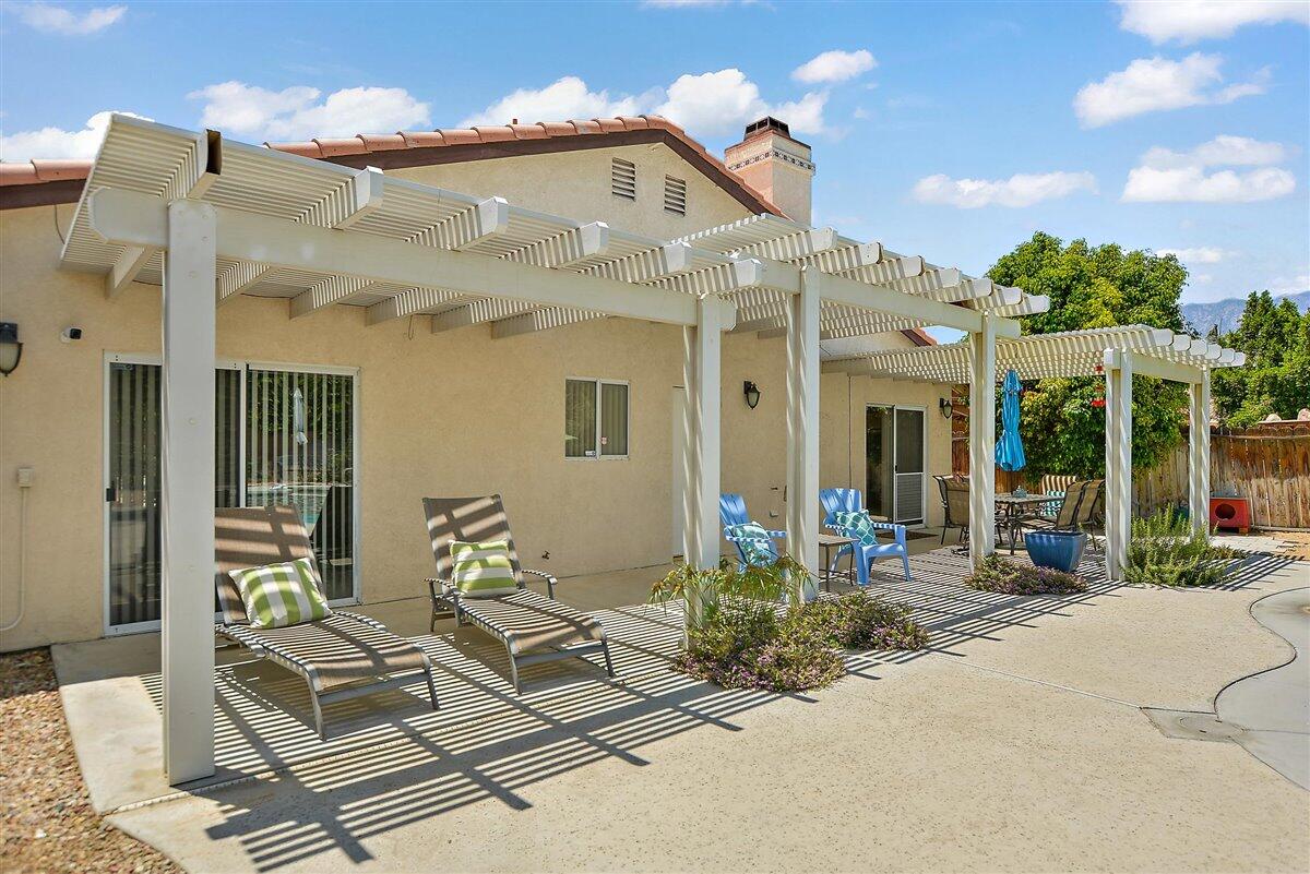 68430 Tortuga Road Cathedral City, CA 92234 - Photo 4 of 32 29-Patio