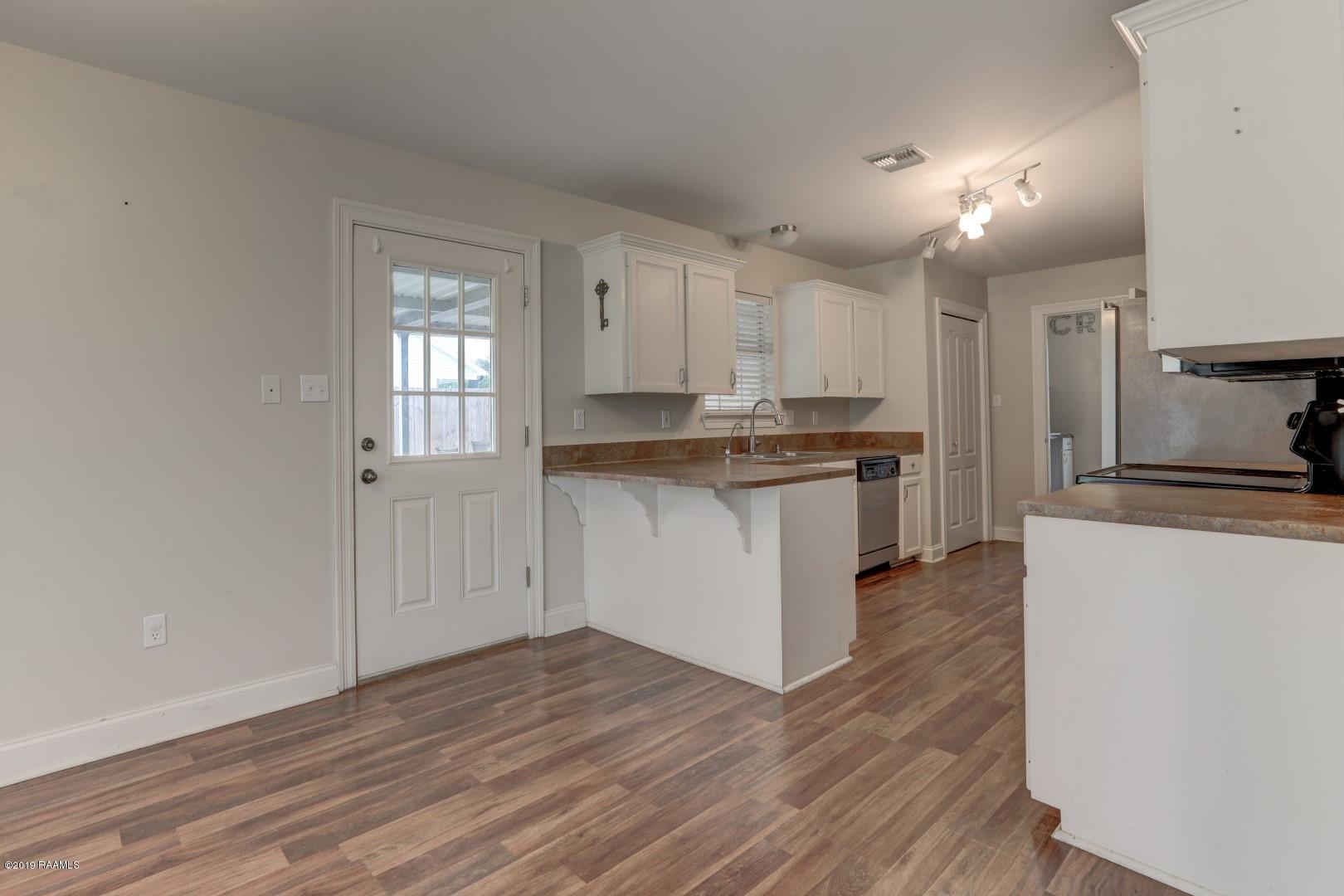 1060 Huval Road Breaux Bridge, LA 70517 - Photo 11 of 30 Huval-12